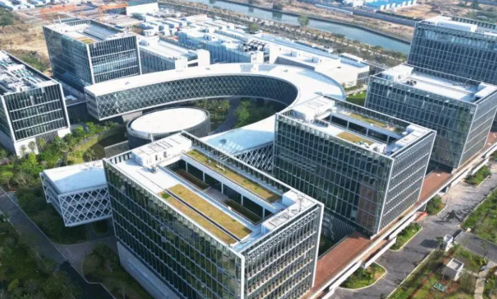 江阴市卓越科技解析实木多层地板生产工艺与质量管控要点